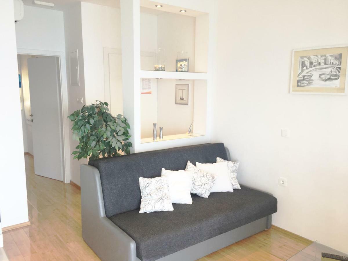 Apartment Sol - 5m From The Sea *